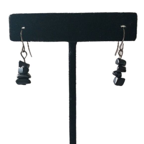 Dainty Stone Chip Dangle Earrings Black Pierced Goth Bohemian Silver Tone Fairy - Picture 12 of 16